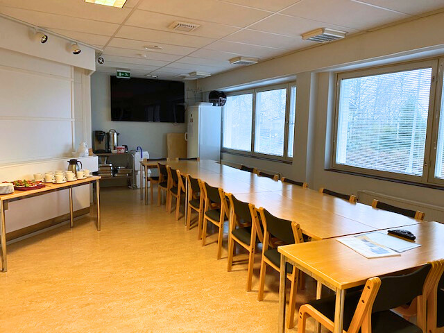 Yritystalon kokous- ja juhlatila